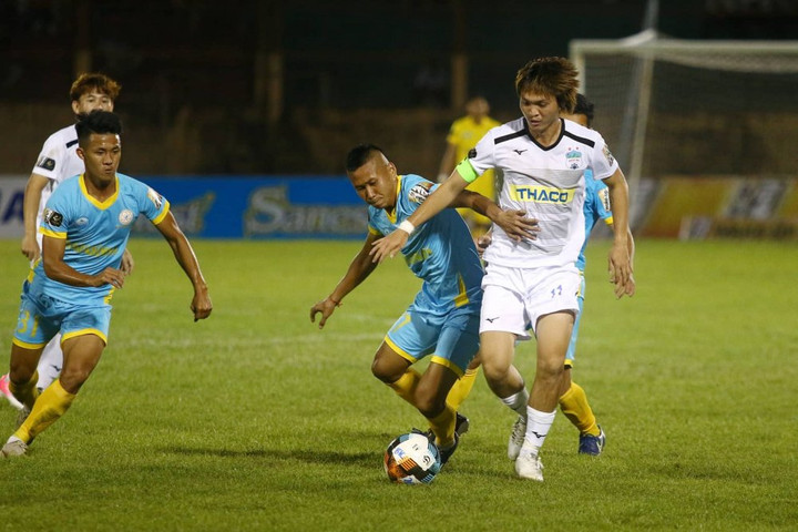 Muốn cúp Quốc gia và V-League trở lại, VPF phải giải quyết vấn đề gì? - 1