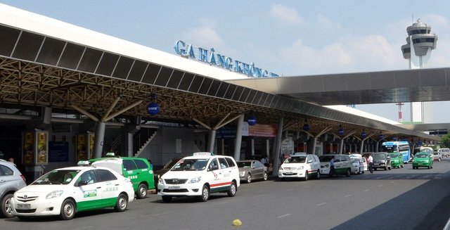 ACV chốt mức phí ô tô ra, vào sân bay - 1