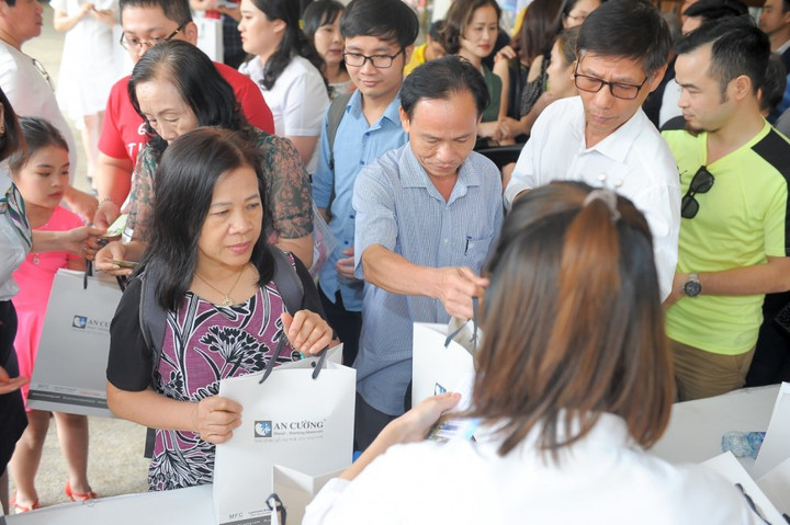 Gần 400 khách hàng dự lễ tri ân dự án Green Pearl 378 Minh Khai - 5