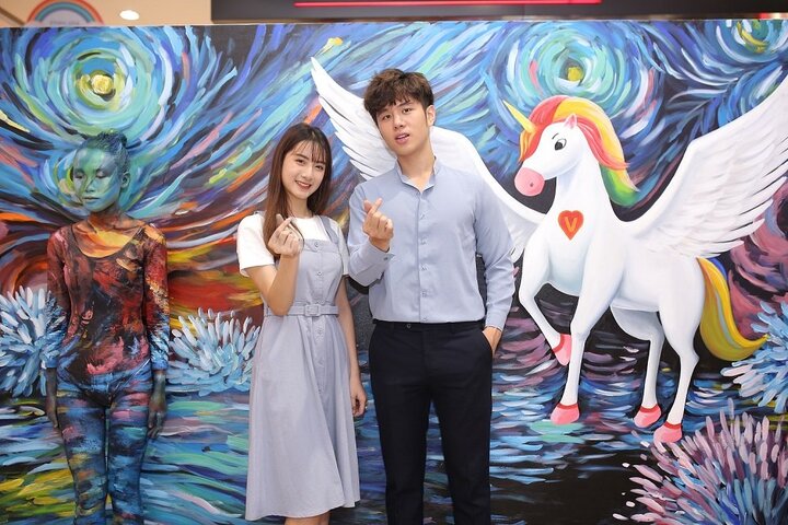 'Cơn mưa cầu vồng' bắt đầu mùa hè rực rỡ cho các em nhỏ tại Vincom - 8