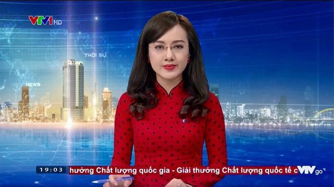 BTV Hoài Anh khoe ảnh chụp cùng mẹ khi còn nhỏ - 3
