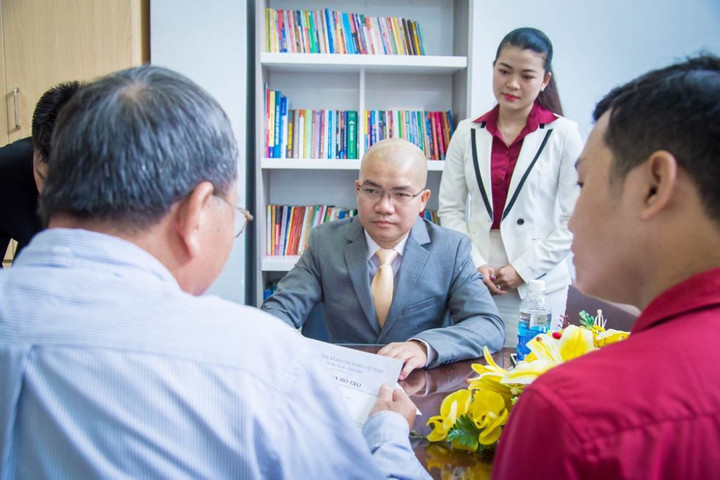 TAND TP.HCM căng bạt, chờ đón 4.300 bị hại tới phiên xử vụ án Công ty Alibaba - 3