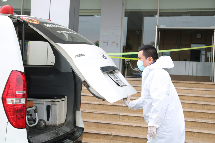 Bên trong khu vực cách ly người nghi nhiễm virus corona tại Hà Nội - 15