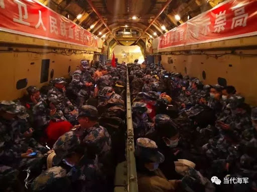 Những hình ảnh xúc động về cuộc chiến với virus ‘chết chóc’ của các bác sĩ Vũ Hán - 6