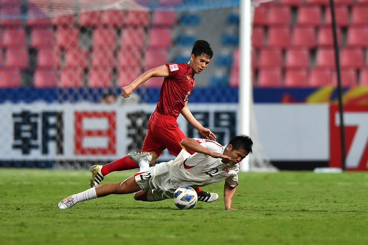 BLV Quang Huy: Tuyển Việt Nam rất cần Phan Văn Đức trở lại - 1