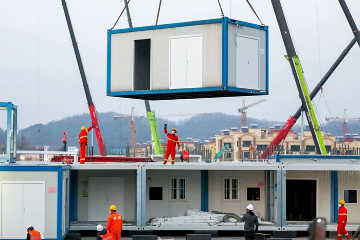 Hai bệnh viện ở Vũ Hán được xây gấp rút trong đại dịch coronavirus thế nào? - 10