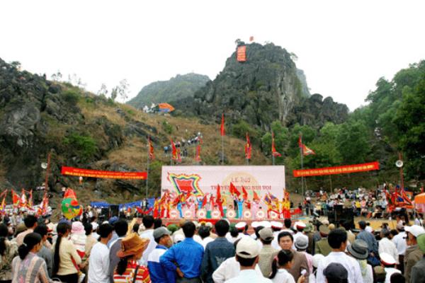 Hải Phòng yêu cầu dừng các lễ hội đông người để phòng chống dịch bệnh Corona - 1