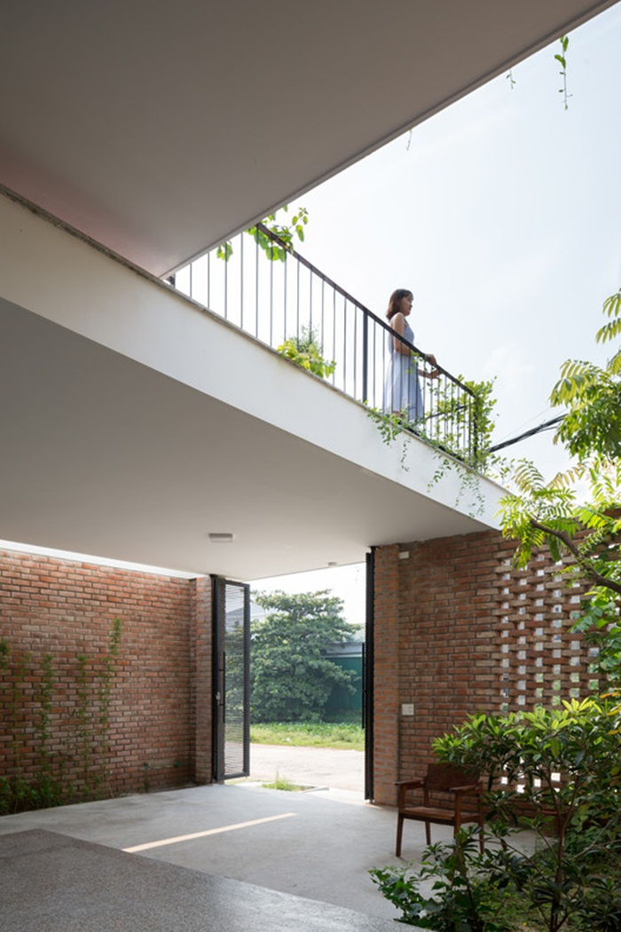 Nhà gạch mộc mạc ở Hà Tĩnh nổi bật trên báo Mỹ - 2