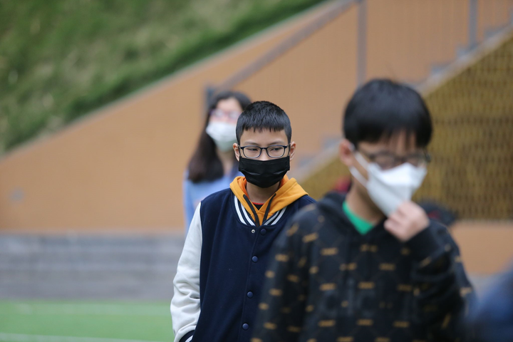 Hà Nội cho học sinh nghỉ học một tuần phòng dịch corona - 1