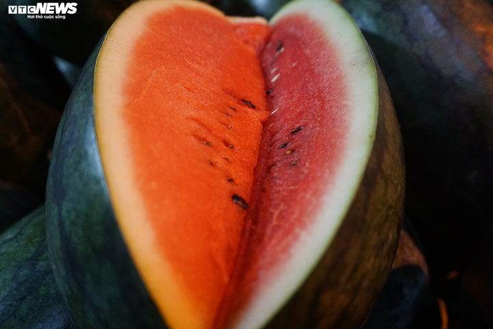 Cửa khẩu ngừng thông quan, hàng nông sản lại chạy về Thủ đô chờ giải cứu - 4