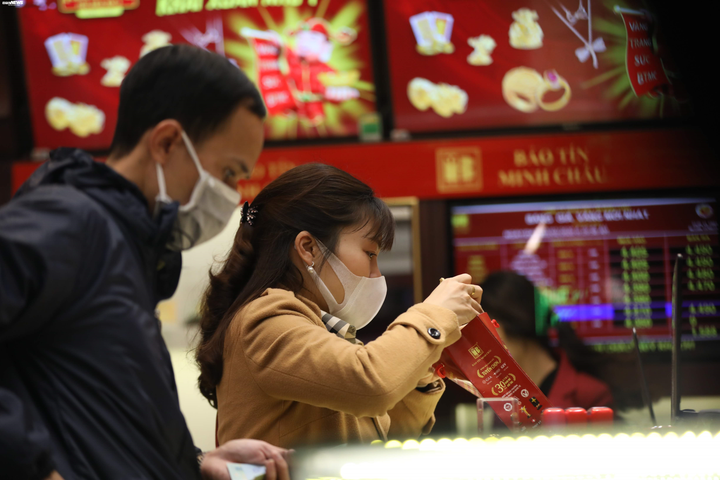 Những hình ảnh chưa từng có trong ngày vía Thần Tài 2020 - 9