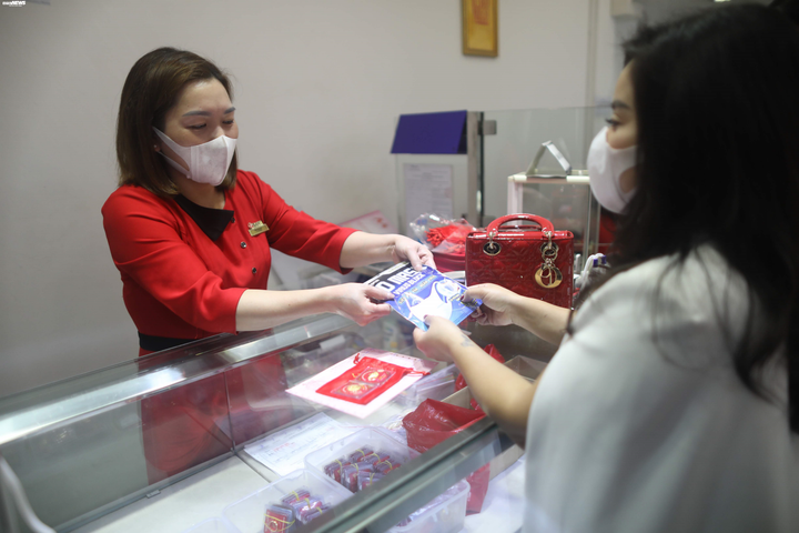 Những hình ảnh chưa từng có trong ngày vía Thần Tài 2020 - 8