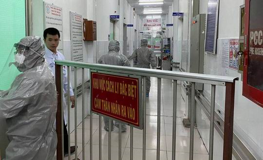 Thủ tướng: Cách ly tuyệt đối người nghi nhiễm virus corona - 2