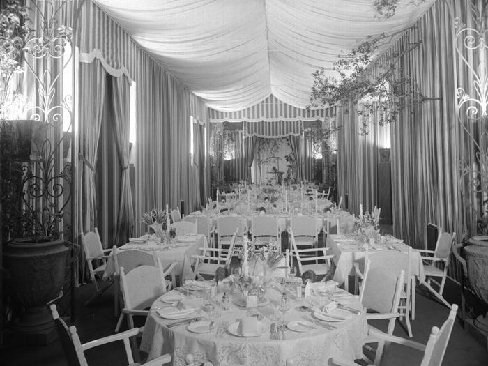 Tỷ phú Jeff Bezos lại xuống tiền mua biệt thự đắt nhất nước Mỹ - 4