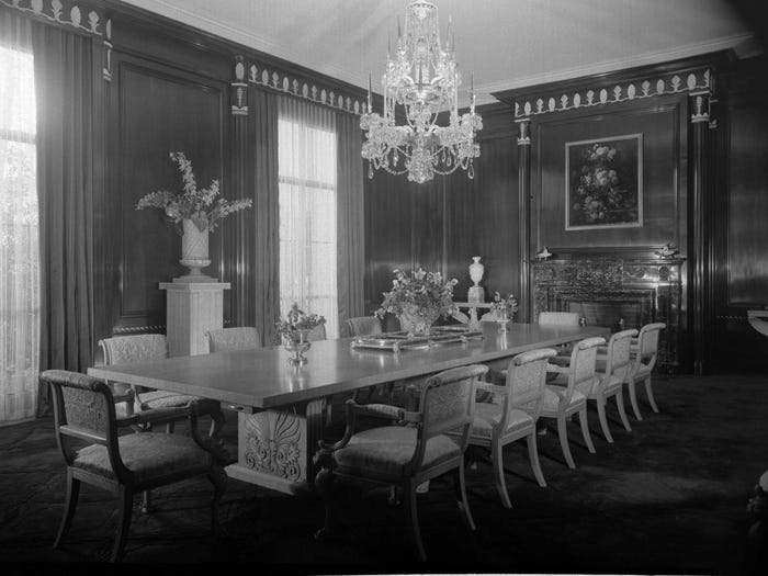 Tỷ phú Jeff Bezos lại xuống tiền mua biệt thự đắt nhất nước Mỹ - 9