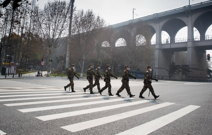 Ảnh: Cuộc sống ở Vũ Hán những ngày bị phong tỏa vì coronavirus - 14