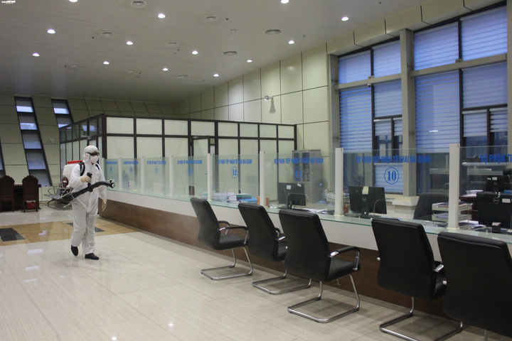 Cửa khẩu ở Lạng Sơn lèo tèo người qua lại giữa đại dịch virus corona - 10