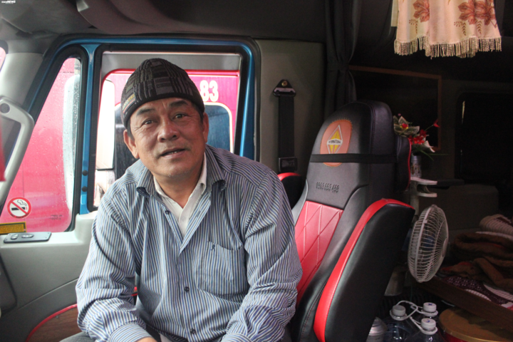 Ngóng thông quan, tài xế 'vật vã' sinh hoạt tại cửa khẩu Tân Thanh - 3