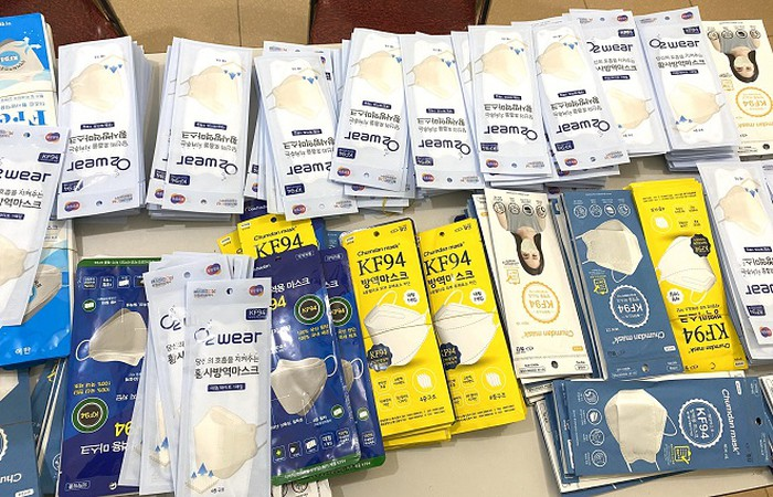 Nhập lậu 400 chiếc khẩu trang Hàn Quốc giá 20 nghìn để bán 80 nghìn đồng/chiếc - 2