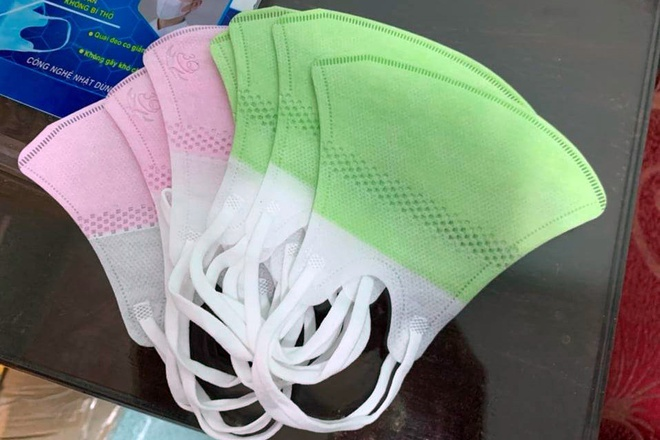 Bộ Công an cảnh báo nạn sản xuất, buôn bán khẩu trang giả - 1