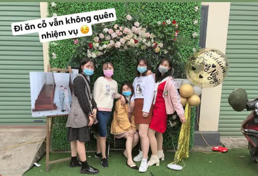 Ảnh: Những đám cưới kì lạ giữa mùa dịch virus corona - 6