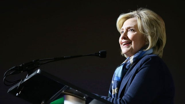 Bà Clinton chỉ trích đảng Cộng hòa tại Thượng viện vì để ông Trump được tha bổng - 1