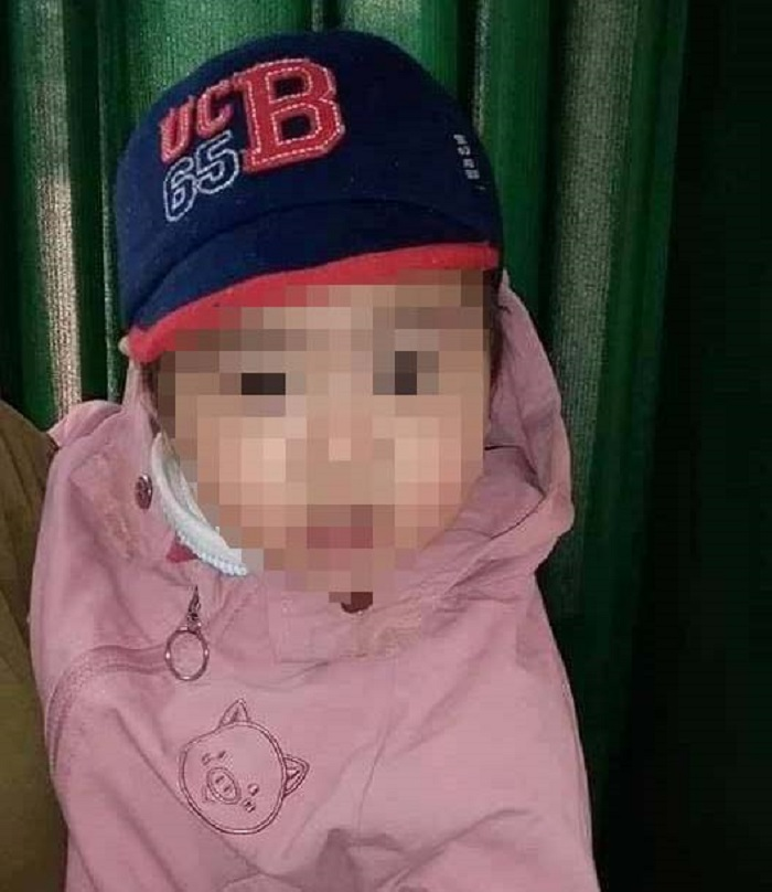 Bé gái 16 tháng tuổi ở Thái Bình bị bỏ rơi cùng bức tâm thư của 'người mẹ không tốt' - 1