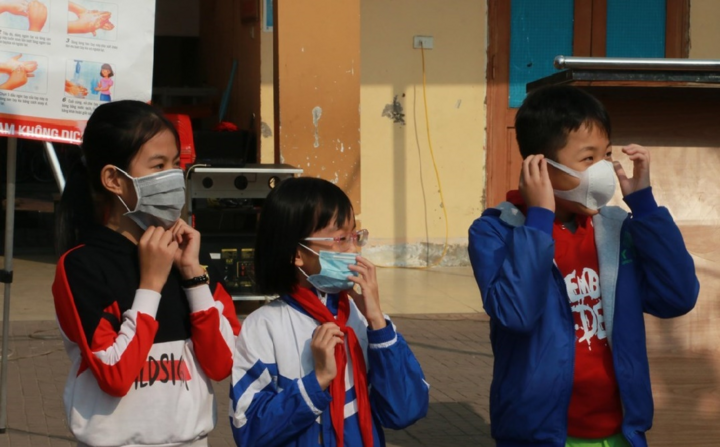 Ba tỉnh tiếp tục cho học sinh nghỉ thêm một tuần - 1