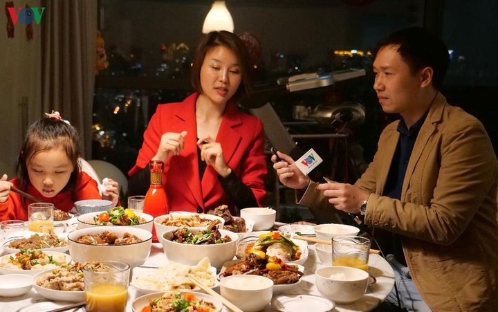 Phóng viên VOV kể chuyện tác nghiệp ở 'tâm dịch' Trung Quốc - 2