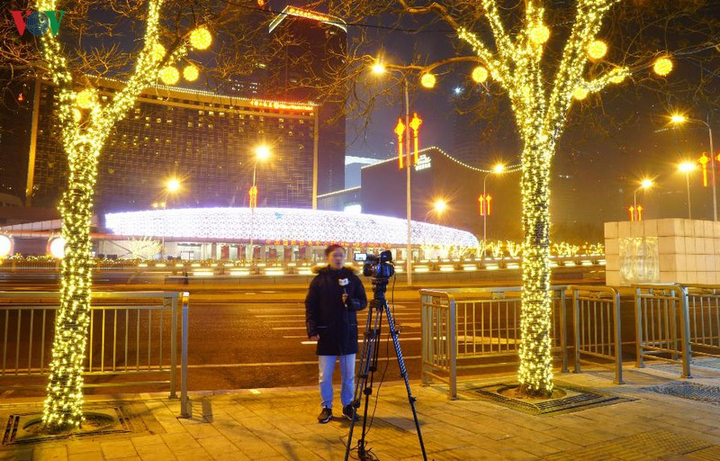 Phóng viên VOV kể chuyện tác nghiệp ở 'tâm dịch' Trung Quốc - 3