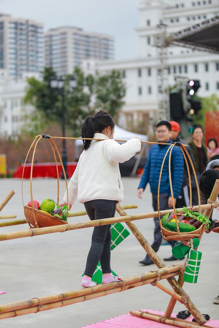 Những dấu ấn khó quên tại Lễ hội hoa đào lớn nhất Việt Nam - 13