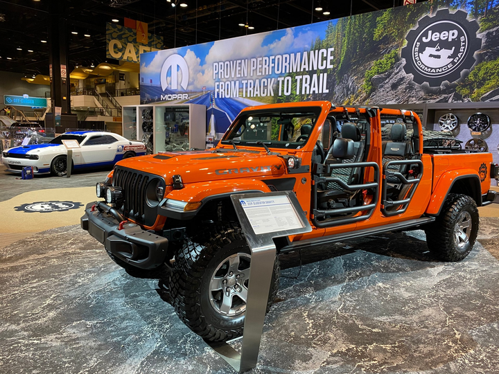 Chicago Auto Show 2020: Sân chơi của xe tải và minivan - 8