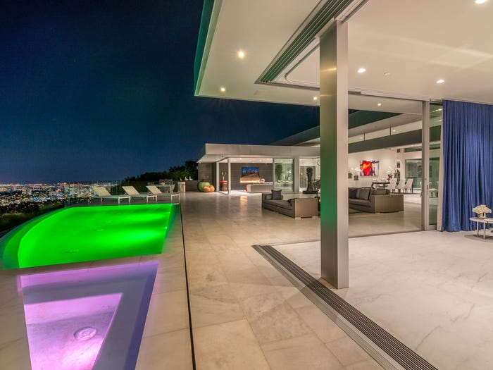 3 lần giảm giá, biệt thự tại Mỹ của tỷ phú Trung Quốc vẫn 'ế' - 13