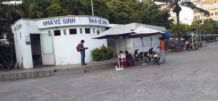 Xe buýt TP.HCM điêu đứng vì virus corona - 2