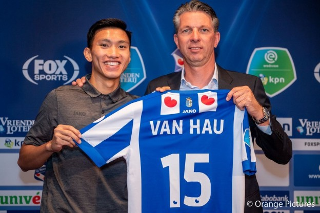 Báo Hà Lan cảnh báo Heerenveen trả lương Văn Hậu quá cao - 1