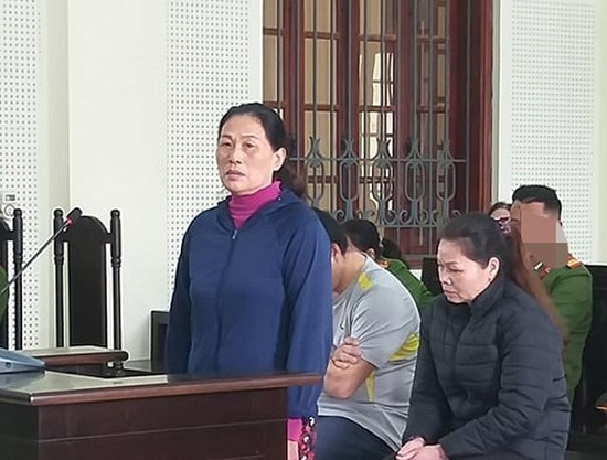 Lần thứ 4 bập vào ma túy, 'nữ quái' 60 tuổi vẫn khai do lỡ dại - 1