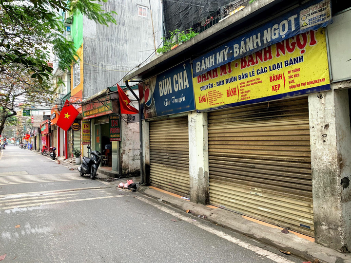 Sau Nghị định 100 lại đến dịch corona, nhà hàng, quán ăn điêu đứng - 1