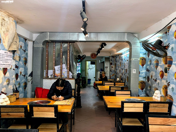 Sau Nghị định 100 lại đến dịch corona, nhà hàng, quán ăn điêu đứng - 3