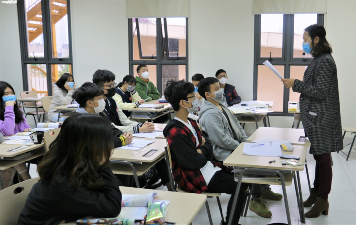 Ảnh: Giáo viên Hà Nội làm gì trong những ngày học sinh nghỉ phòng tránh dịch corona? - 1