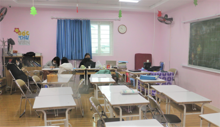 Ảnh: Giáo viên Hà Nội làm gì trong những ngày học sinh nghỉ phòng tránh dịch corona? - 6