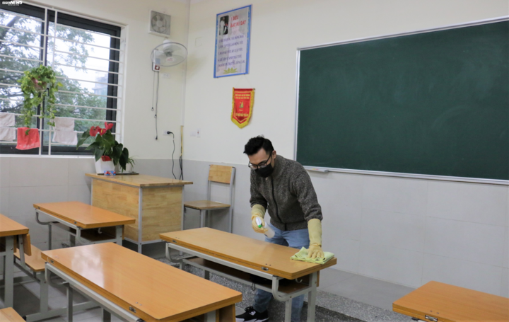 Ảnh: Giáo viên Hà Nội làm gì trong những ngày học sinh nghỉ phòng tránh dịch corona? - 4