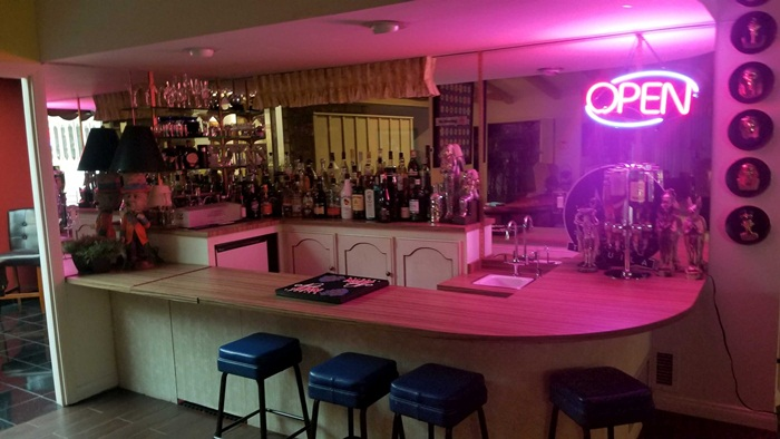 Bên trong biệt thự dưới lòng đất đẹp như cổ tích, giá 18 triệu USD - 10