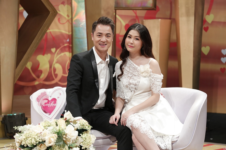 Vợ chồng Đăng Khôi hiếm hoi tiết lộ biến cố trong hôn nhân - 1