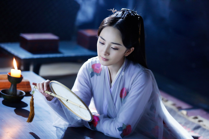 Từ 'Tam sinh tam thế' đến 'Chẩm thượng thư', Dương Mịch vẫn đẹp lấn át đàn em - 5