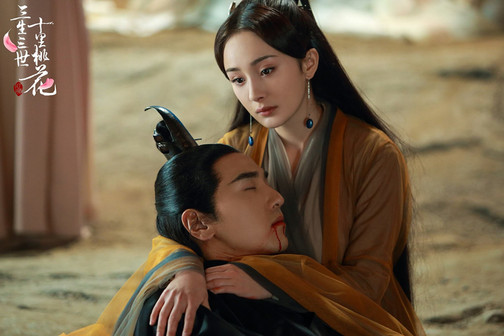 Từ 'Tam sinh tam thế' đến 'Chẩm thượng thư', Dương Mịch vẫn đẹp lấn át đàn em - 4