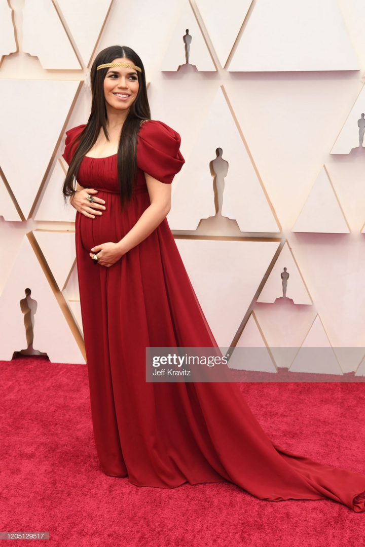 ‘Nữ hoàng cảnh nóng’ khoe sắc trên thảm đỏ Oscar 2020 - 10