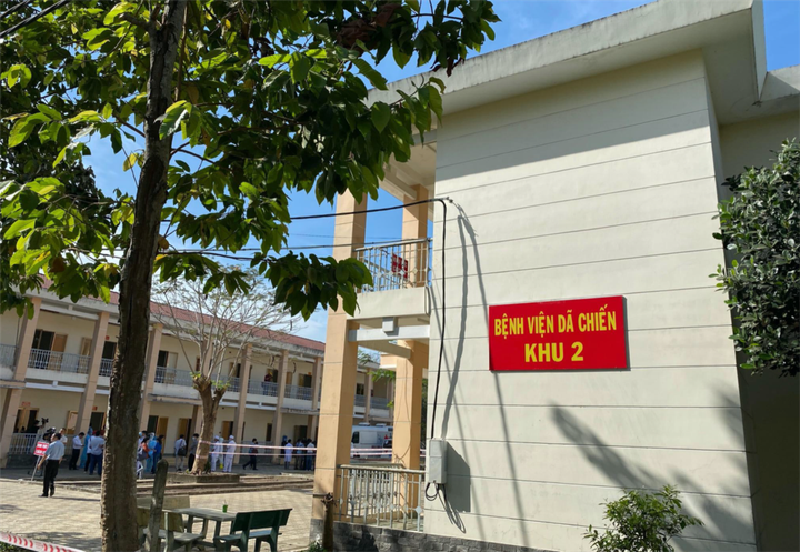 Cận cảnh bệnh viện dã chiến quy mô 300 giường ở TP.HCM - 4