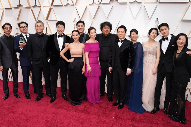 'Ký sinh trùng' lập nên kỳ tích, trở thành phim châu Á thắng lớn tại Oscar 2020 - 1