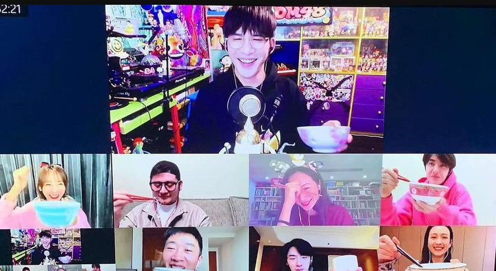 Dịch corona bùng phát, showbiz Trung Quốc 'đóng băng', nhiều ông lớn đứng bên bờ vực phá sản - 4