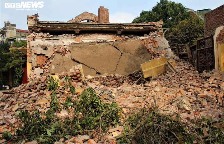 Cận cảnh trạm phát sóng Bạch Mai bị đập phá ngay trước ngày được lập hồ sơ di tích - 2